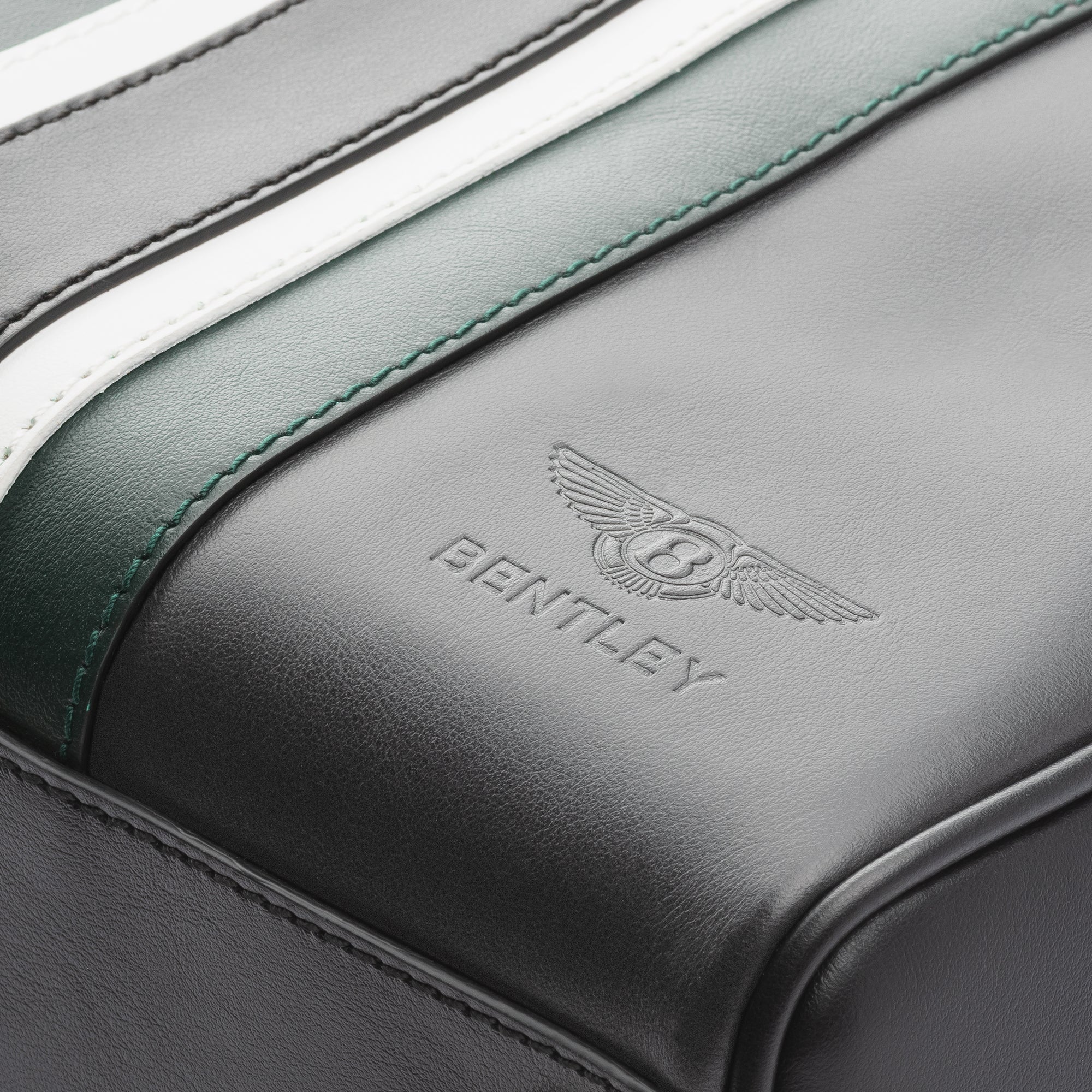 Tracker Basic Nylon RFID Multi-Pocket Crossbody Bag – Bentley